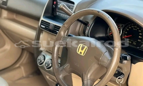 ซื้อ รถมือสอง Honda CR-V ขาว รถยนต์ ใน %{เมือง} ใน กำแพงเพชร