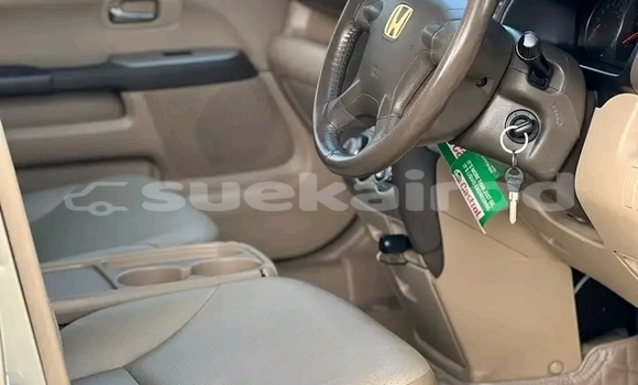 Buy Used Honda CR-V White Car in Kamphaeng Phet in Kamphaeng Phet Buy Used Honda CR-V White Car in Kamphaeng Phet in Kamphaeng Phet