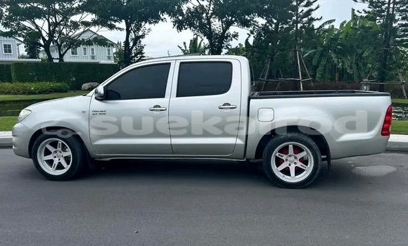 Buy Used Toyota Vigo Other Car in Chai Nat in Chai Nat Buy Used Toyota Vigo Other Car in Chai Nat in Chai Nat