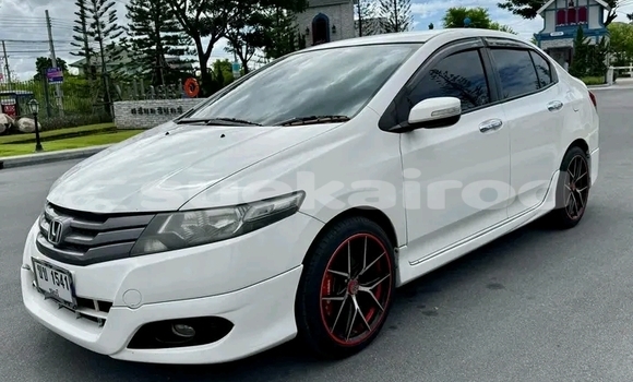 Buy Used Honda City White Car in Chachoengsao in Chachoengsao Buy Used Honda City White Car in Chachoengsao in Chachoengsao