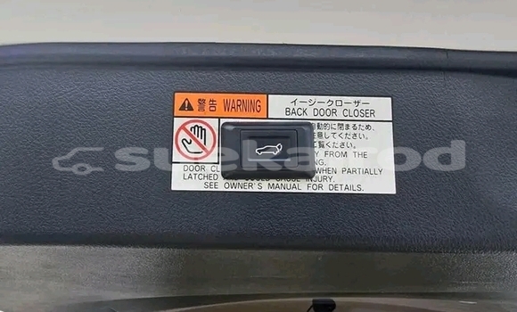 Buy Used Toyota Alphard White Car in Chaiyaphum in Chaiyaphum Buy Used Toyota Alphard White Car in Chaiyaphum in Chaiyaphum