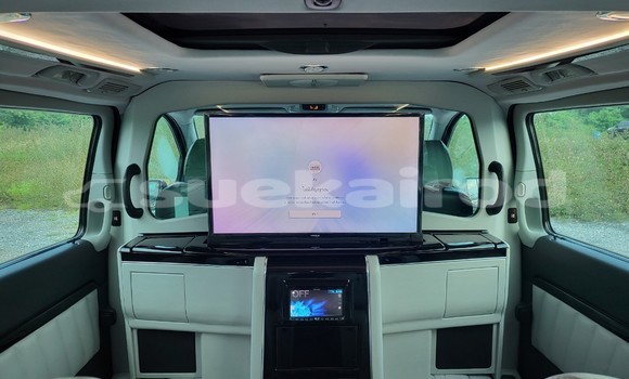 Buy Used Mercedes-Benz Vito Black Car in Bangkok in Bangkok Buy Used Mercedes-Benz Vito Black Car in Bangkok in Bangkok