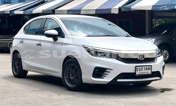 ซื้อ รถมือสอง Honda City ขาว รถยนต์ ใน %{เมือง} ใน ชัยนาท ซื้อ รถมือสอง Honda City ขาว รถยนต์ ใน %{เมือง} ใน ชัยนาท