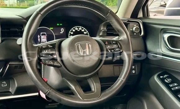 ซื้อ รถมือสอง Honda HR–V ขาว รถยนต์ ใน %{เมือง} ใน ชัยนาท
