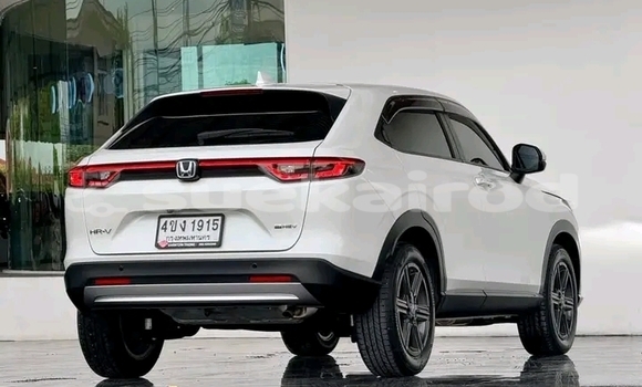ซื้อ รถมือสอง Honda HR–V ขาว รถยนต์ ใน %{เมือง} ใน ชัยนาท ซื้อ รถมือสอง Honda HR–V ขาว รถยนต์ ใน %{เมือง} ใน ชัยนาท