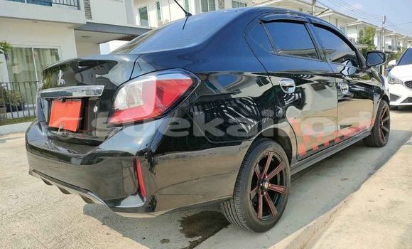 ซื้อ รถมือสอง Mitsubishi Attrage สีแดง รถยนต์ ใน %{เมือง} ใน กรุงเทพมหานคร ซื้อ รถมือสอง Mitsubishi Attrage สีแดง รถยนต์ ใน %{เมือง} ใน กรุงเทพมหานคร