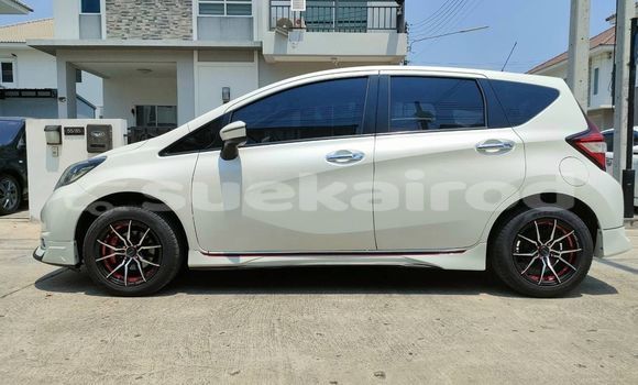 ซื้อ รถมือสอง Nissan Note ขาว รถยนต์ ใน %{เมือง} ใน กรุงเทพมหานคร ซื้อ รถมือสอง Nissan Note ขาว รถยนต์ ใน %{เมือง} ใน กรุงเทพมหานคร