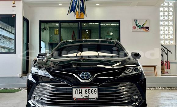 Buy Used Toyota Camry Black Car in Bangkok in Bangkok