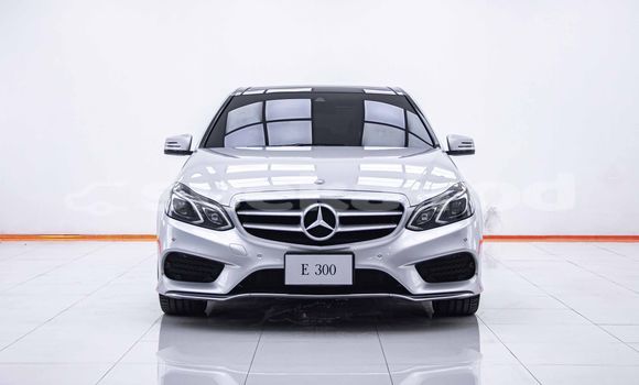 ซื้อ รถมือสอง Mercedes-Benz E-Classe อื่น ๆ รถยนต์ ใน %{เมือง} ใน กรุงเทพมหานคร ซื้อ รถมือสอง Mercedes-Benz E-Classe อื่น ๆ รถยนต์ ใน %{เมือง} ใน กรุงเทพมหานคร