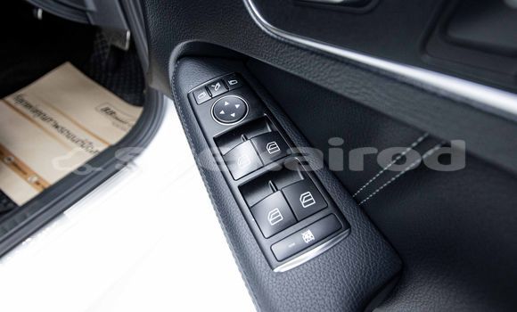 ซื้อ รถมือสอง Mercedes-Benz E-Classe อื่น ๆ รถยนต์ ใน %{เมือง} ใน กรุงเทพมหานคร ซื้อ รถมือสอง Mercedes-Benz E-Classe อื่น ๆ รถยนต์ ใน %{เมือง} ใน กรุงเทพมหานคร