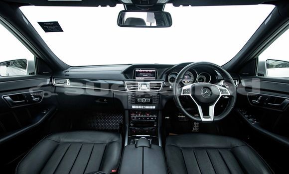 ซื้อ รถมือสอง Mercedes-Benz E-Classe อื่น ๆ รถยนต์ ใน %{เมือง} ใน กรุงเทพมหานคร ซื้อ รถมือสอง Mercedes-Benz E-Classe อื่น ๆ รถยนต์ ใน %{เมือง} ใน กรุงเทพมหานคร