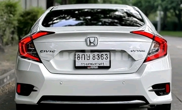 ซื้อ รถมือสอง Honda Civic ขาว รถยนต์ ใน %{เมือง} ใน กาญจนบุรี ซื้อ รถมือสอง Honda Civic ขาว รถยนต์ ใน %{เมือง} ใน กาญจนบุรี