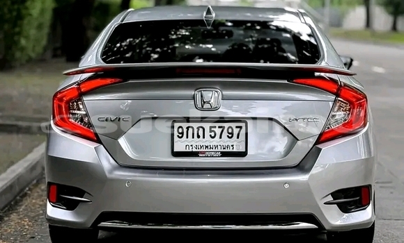 ซื้อ รถมือสอง Honda Civic ขาว รถยนต์ ใน %{เมือง} ใน ชัยนาท ซื้อ รถมือสอง Honda Civic ขาว รถยนต์ ใน %{เมือง} ใน ชัยนาท