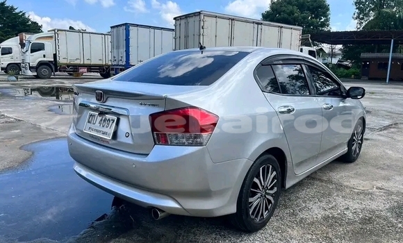 ซื้อ รถมือสอง Honda City อื่น ๆ รถยนต์ ใน %{เมือง} ใน จันทบุรี ซื้อ รถมือสอง Honda City อื่น ๆ รถยนต์ ใน %{เมือง} ใน จันทบุรี