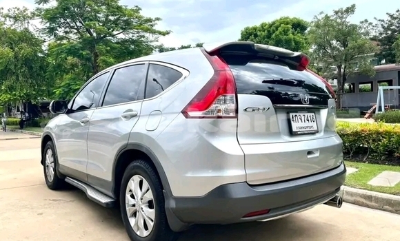 ซื้อ รถมือสอง Honda CR-V ขาว รถยนต์ ใน %{เมือง} ใน เชียงใหม่ ซื้อ รถมือสอง Honda CR-V ขาว รถยนต์ ใน %{เมือง} ใน เชียงใหม่