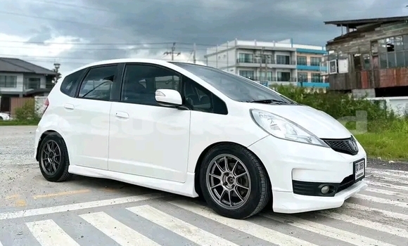 ซื้อ รถมือสอง Honda Jazz ขาว รถยนต์ ใน %{เมือง} ใน กาญจนบุรี ซื้อ รถมือสอง Honda Jazz ขาว รถยนต์ ใน %{เมือง} ใน กาญจนบุรี