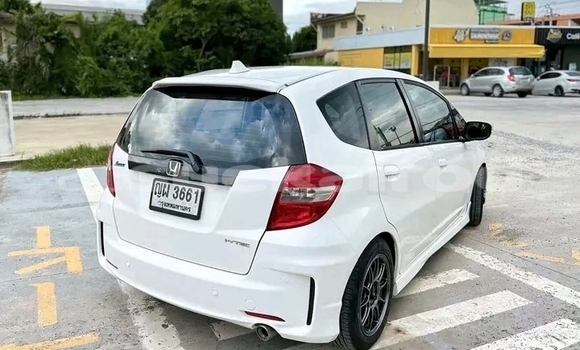 ซื้อ รถมือสอง Honda Jazz ขาว รถยนต์ ใน %{เมือง} ใน กาญจนบุรี ซื้อ รถมือสอง Honda Jazz ขาว รถยนต์ ใน %{เมือง} ใน กาญจนบุรี
