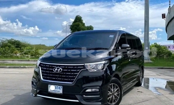ซื้อ รถมือสอง Hyundai H1 สีดำ รถยนต์ ใน %{เมือง} ใน กาฬสินธุ์ ซื้อ รถมือสอง Hyundai H1 สีดำ รถยนต์ ใน %{เมือง} ใน กาฬสินธุ์