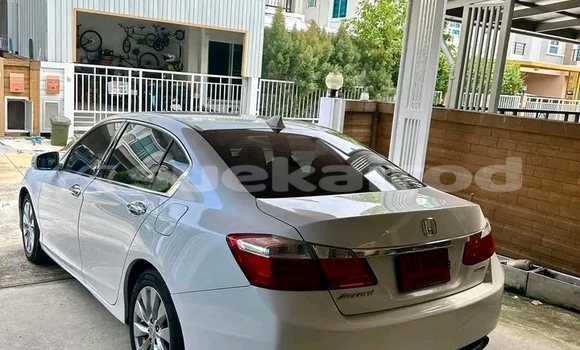 ซื้อ รถมือสอง Honda Accord ขาว รถยนต์ ใน %{เมือง} ใน กาฬสินธุ์ ซื้อ รถมือสอง Honda Accord ขาว รถยนต์ ใน %{เมือง} ใน กาฬสินธุ์