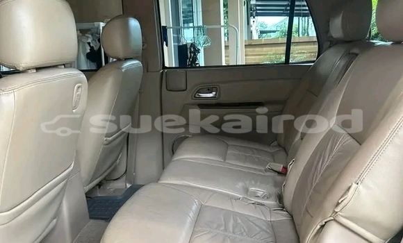 Buy Used Isuzu MU-7 Black Car in Kamphaeng Phet in Kamphaeng Phet