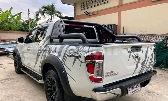 Buy Used Nissan NP 300 White Car in Chaiyaphum in Chaiyaphum Buy Used Nissan NP 300 White Car in Chaiyaphum in Chaiyaphum