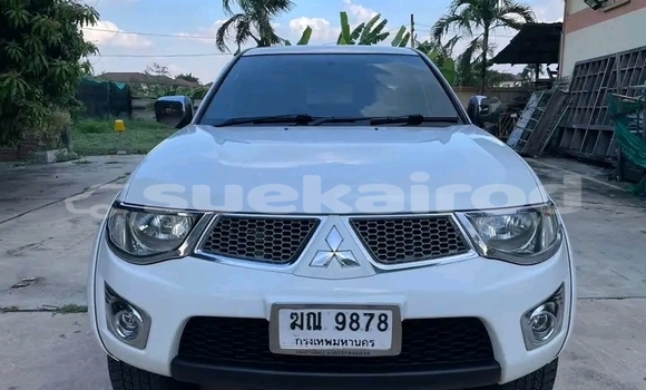 Buy Used Mitsubishi Triton White Car in Chai Nat in Chai Nat Buy Used Mitsubishi Triton White Car in Chai Nat in Chai Nat