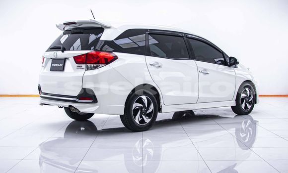 Buy Used Honda Mobilio White Car in Bangkok in Bangkok Buy Used Honda Mobilio White Car in Bangkok in Bangkok