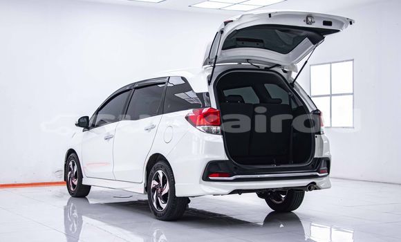 Buy Used Honda Mobilio White Car in Bangkok in Bangkok Buy Used Honda Mobilio White Car in Bangkok in Bangkok