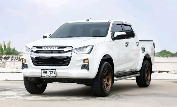 Buy Used Isuzu D-Max White Car in Kaeng Khlo in Chaiyaphum Buy Used Isuzu D-Max White Car in Kaeng Khlo in Chaiyaphum