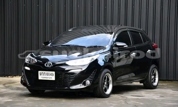 Buy Used Toyota Yaris Black Car in Chai Nat in Chai Nat Buy Used Toyota Yaris Black Car in Chai Nat in Chai Nat