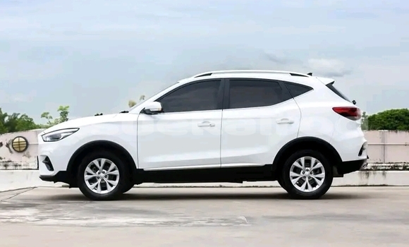 Buy Used MG Xpower SV White Car in Chai Nat in Chai Nat Buy Used MG Xpower SV White Car in Chai Nat in Chai Nat