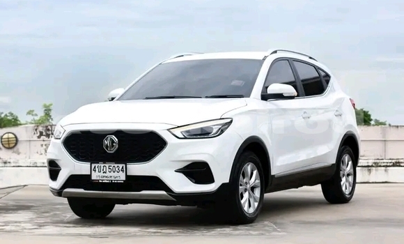 Buy Used MG Xpower SV White Car in Chai Nat in Chai Nat Buy Used MG Xpower SV White Car in Chai Nat in Chai Nat