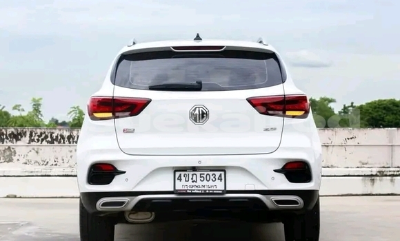 Buy Used MG Xpower SV White Car in Chai Nat in Chai Nat Buy Used MG Xpower SV White Car in Chai Nat in Chai Nat