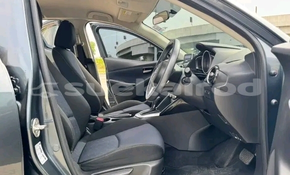 Buy Used Mazda 5 Other Car in Chai Nat in Chai Nat Buy Used Mazda 5 Other Car in Chai Nat in Chai Nat