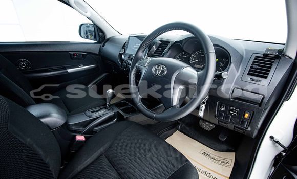 ซื้อ รถมือสอง Toyota Hiluxe VIGO ขาว รถยนต์ ใน %{เมือง} ใน กรุงเทพมหานคร ซื้อ รถมือสอง Toyota Hiluxe VIGO ขาว รถยนต์ ใน %{เมือง} ใน กรุงเทพมหานคร