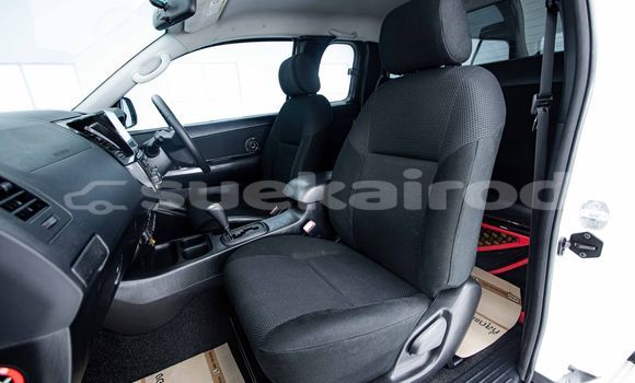 ซื้อ รถมือสอง Toyota Hiluxe VIGO ขาว รถยนต์ ใน %{เมือง} ใน กรุงเทพมหานคร ซื้อ รถมือสอง Toyota Hiluxe VIGO ขาว รถยนต์ ใน %{เมือง} ใน กรุงเทพมหานคร