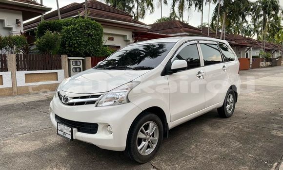 Buy Used Toyota Avanza White Car in Bangkok in Bangkok Buy Used Toyota Avanza White Car in Bangkok in Bangkok