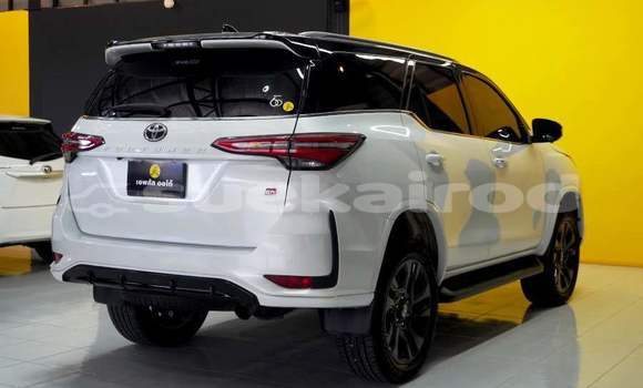 Buy Used Toyota Fortuner White Car in Bangkok in Bangkok Buy Used Toyota Fortuner White Car in Bangkok in Bangkok