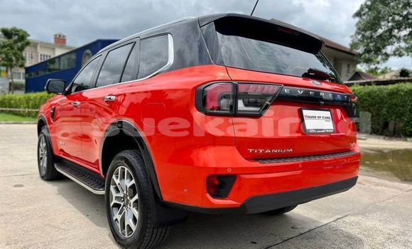 Buy Used Ford Everest Red Car in Bangkok in Bangkok Buy Used Ford Everest Red Car in Bangkok in Bangkok