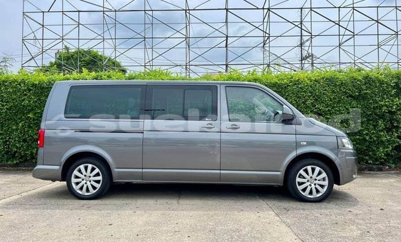 Buy Used Volkswagen Caravelle Other Car in Bangkok in Bangkok Buy Used Volkswagen Caravelle Other Car in Bangkok in Bangkok