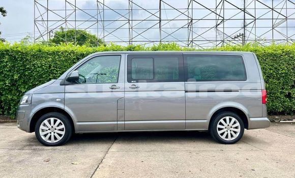 Buy Used Volkswagen Caravelle Other Car in Bangkok in Bangkok Buy Used Volkswagen Caravelle Other Car in Bangkok in Bangkok