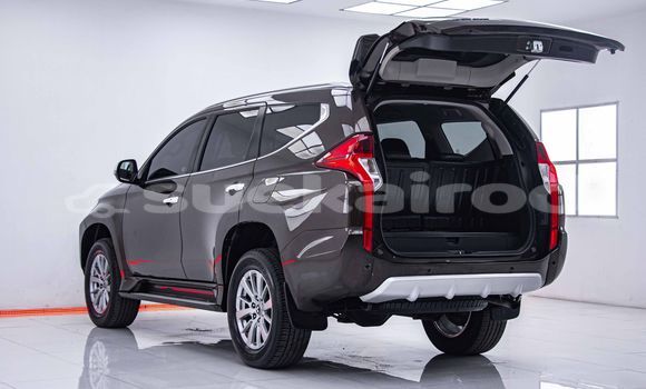 Buy Used Mitsubishi Pajero Brown Car in Bangkok in Bangkok Buy Used Mitsubishi Pajero Brown Car in Bangkok in Bangkok