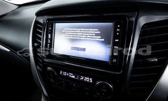 Buy Used Mitsubishi Pajero Brown Car in Bangkok in Bangkok Buy Used Mitsubishi Pajero Brown Car in Bangkok in Bangkok