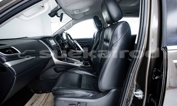 Buy Used Mitsubishi Pajero Brown Car in Bangkok in Bangkok Buy Used Mitsubishi Pajero Brown Car in Bangkok in Bangkok