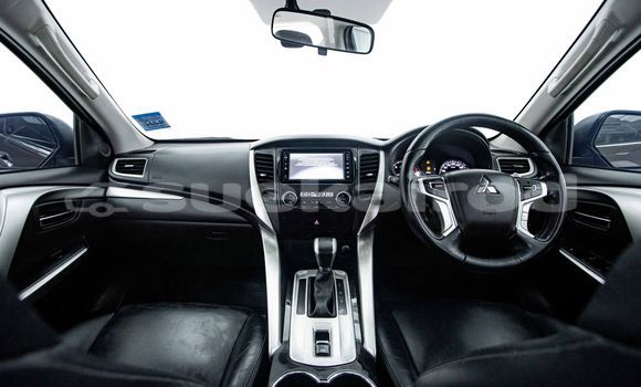 Buy Used Mitsubishi Pajero Brown Car in Bangkok in Bangkok Buy Used Mitsubishi Pajero Brown Car in Bangkok in Bangkok