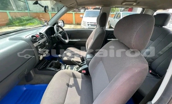 ซื้อ รถมือสอง Toyota Hilux สีดำ รถยนต์ ใน %{เมือง} ใน ชัยนาท