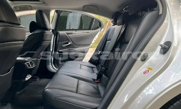 ซื้อ รถมือสอง Lexus LX 450 ขาว รถยนต์ ใน %{เมือง} ใน ชลบุรี ซื้อ รถมือสอง Lexus LX 450 ขาว รถยนต์ ใน %{เมือง} ใน ชลบุรี