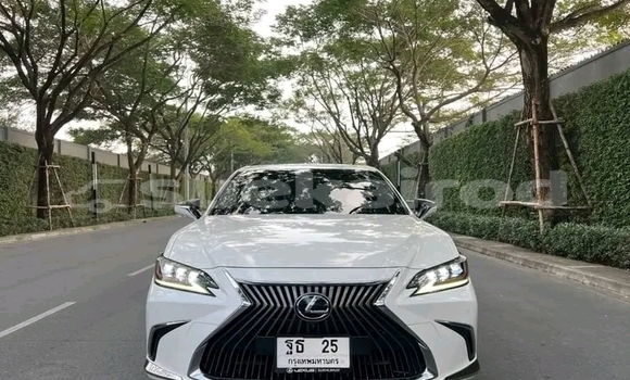 ซื้อ รถมือสอง Lexus LX 450 ขาว รถยนต์ ใน %{เมือง} ใน ชลบุรี ซื้อ รถมือสอง Lexus LX 450 ขาว รถยนต์ ใน %{เมือง} ใน ชลบุรี