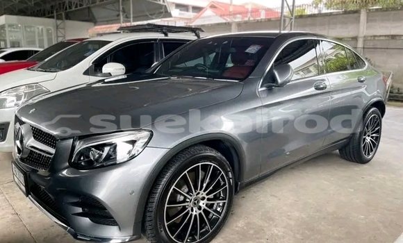 ซื้อ รถมือสอง Mercedes-Benz GLC สีดำ รถยนต์ ใน %{เมือง} ใน ชัยนาท ซื้อ รถมือสอง Mercedes-Benz GLC สีดำ รถยนต์ ใน %{เมือง} ใน ชัยนาท