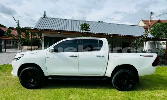 ซื้อ รถมือสอง Toyota REVO CAB Z-EDITION ขาว รถยนต์ ใน %{เมือง} ใน ลำปาง ซื้อ รถมือสอง Toyota REVO CAB Z-EDITION ขาว รถยนต์ ใน %{เมือง} ใน ลำปาง